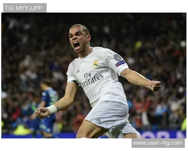 穆涅西租借巴黎FC贝西克塔斯报价阿格巴杜达1200万镑